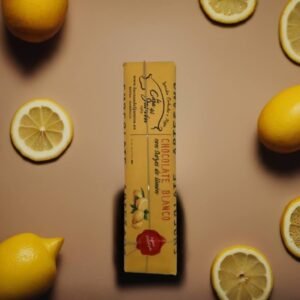 CHOCOLATE BLANCO CON LIMÓN 24% CACAO. 300gr