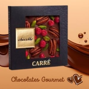 chocoMe Chocolate con leche 43% con grosella roja, pistacho y nuez pecana 50g